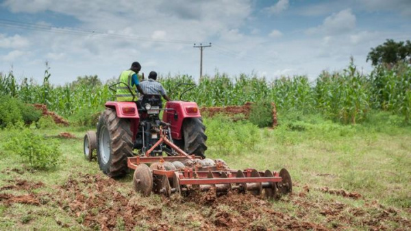 Togo: KFB Group and MIFA team up to support agricultural entrepreneurs interested in mechanizing their operations
